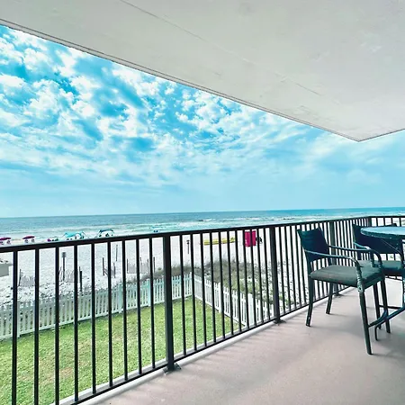 Ocean Breeze 204E Villa